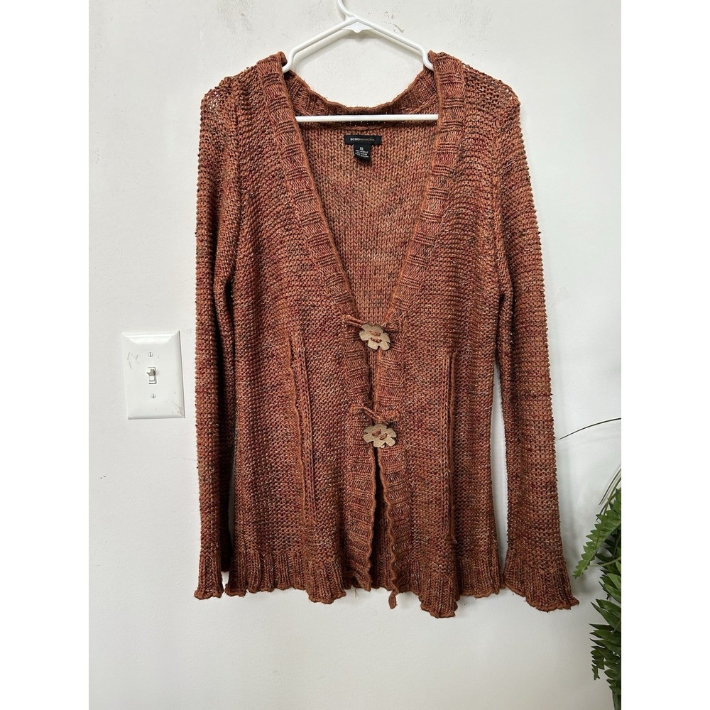 BCBGMAXAZRIA Rust Orange Hippie Cardigan Sweater Wood Flower Button Y2K Boho XL - Picture 3 of 6